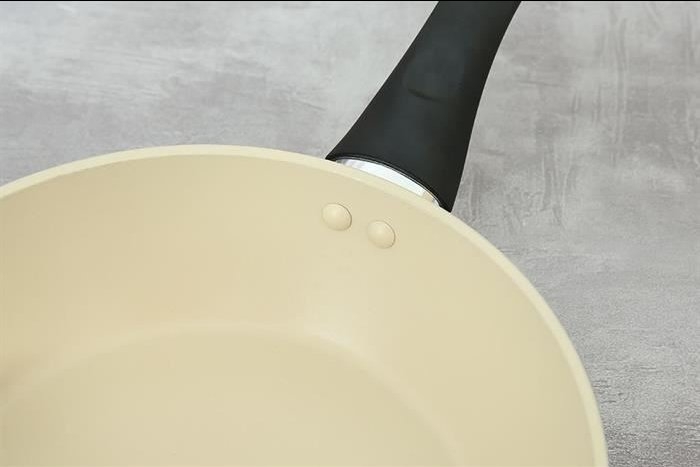 Chảo chống dính Green Cook GCP246-24IH (1tx6)