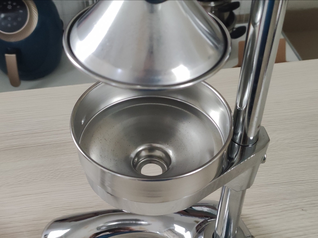 Dụng cụ ép cam bằng tay 3.2kg