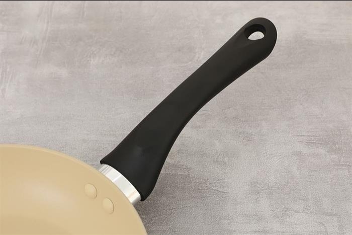 Chảo chống dính 20cm Greencook GCP2526-20IH (1tx6)