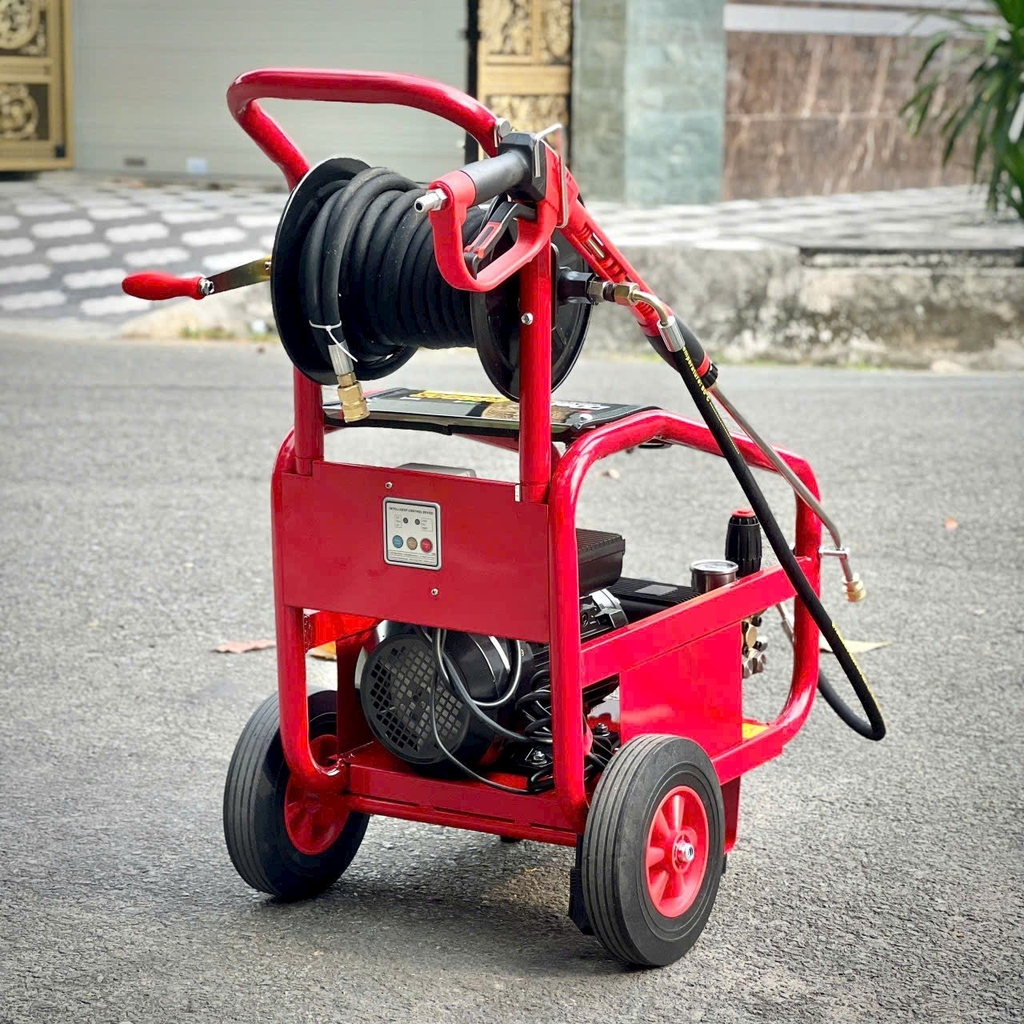 Máy rửa xe có rulo Deko DK-X35 (1tx1)