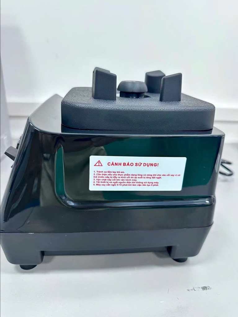 Máy xay sinh tố công nghiệp Osako DS-618 (1tx4)