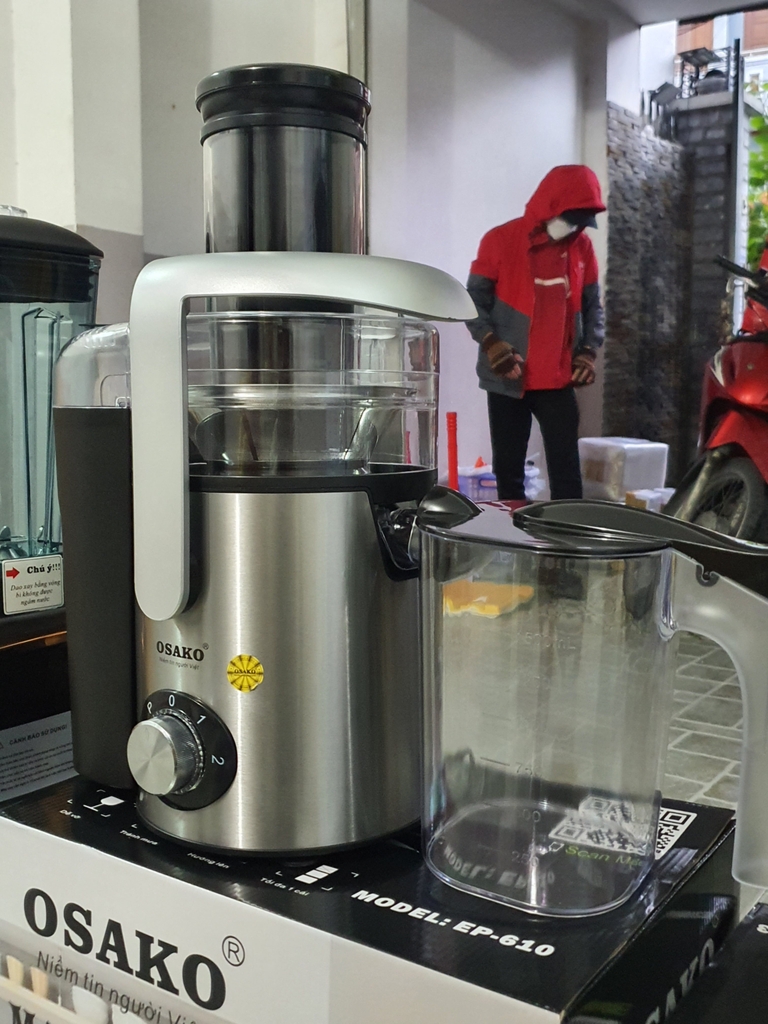 Máy ép trái cây 1000w Osako EP-610 (1tx2)