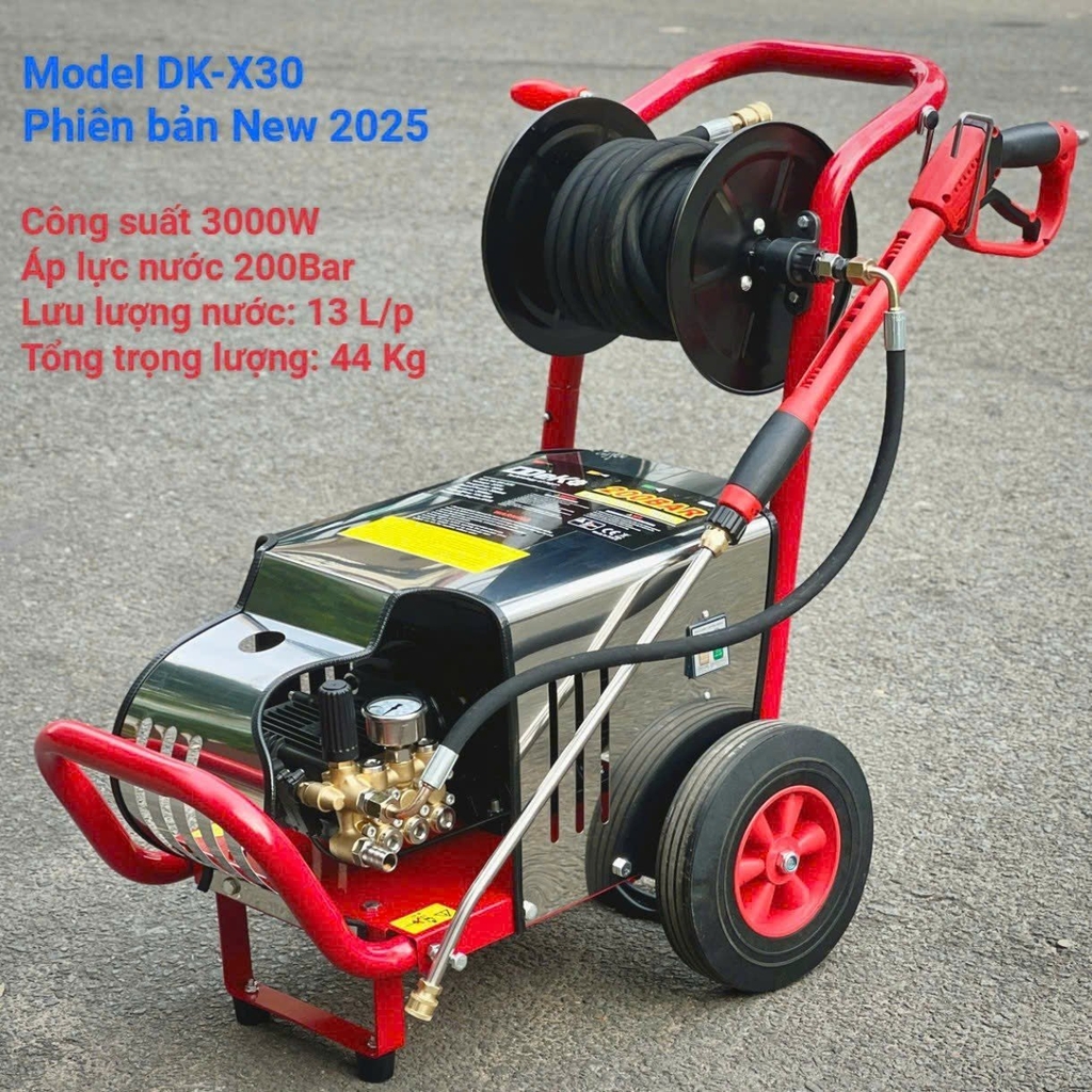 Máy rửa xe rulo Deko DK-X30 (1tx1)