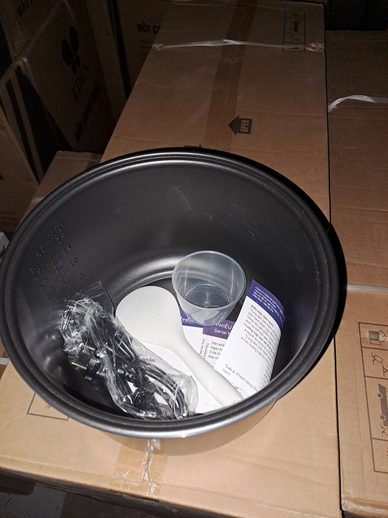 Nồi cơm điện 3.2L Nkmedia MD-NC3270