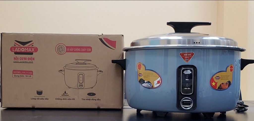 Nồi cơm điện nắp rời 16L Ladomax Ha-71160