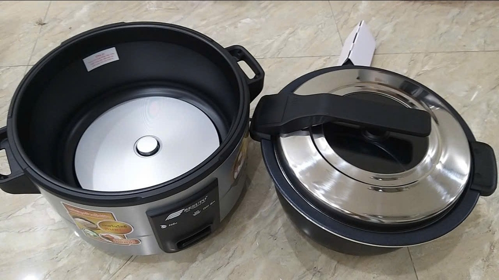 Nồi cơm điện 4.2L Besuto BST-042