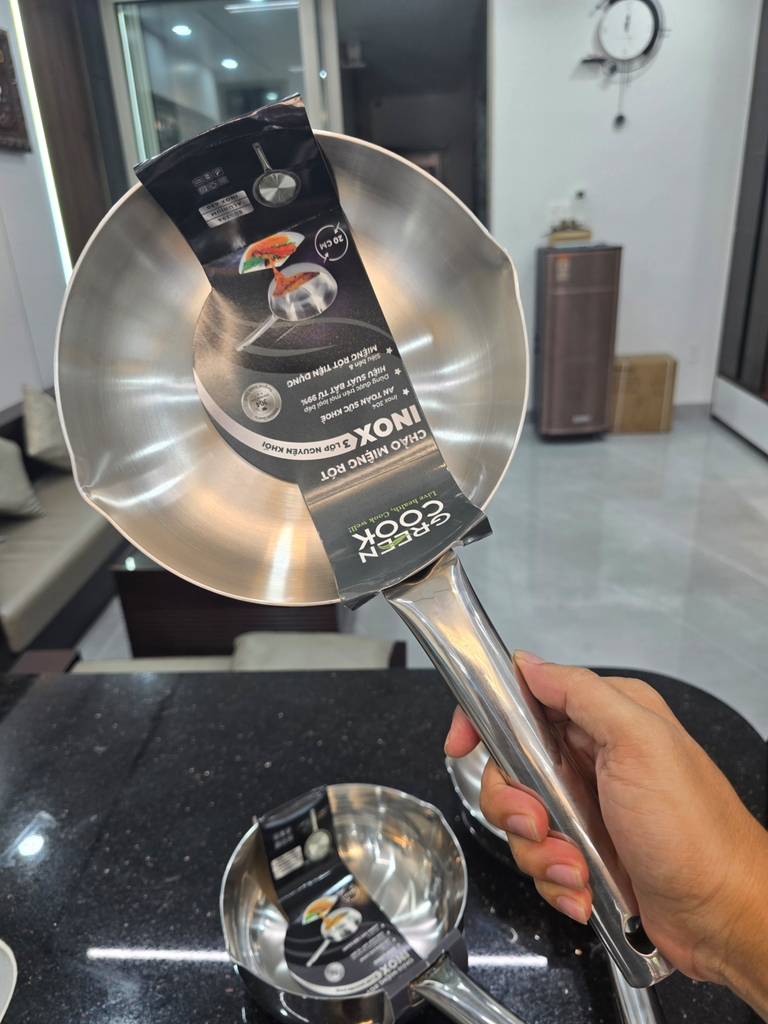 Chảo inox 3 lớp miệng rót 20cm Greencook GCP254-20IH (1tx6)