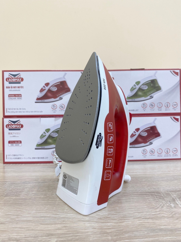 Bàn ủi hơi nước Ladomax Ha-228 (1tx24)