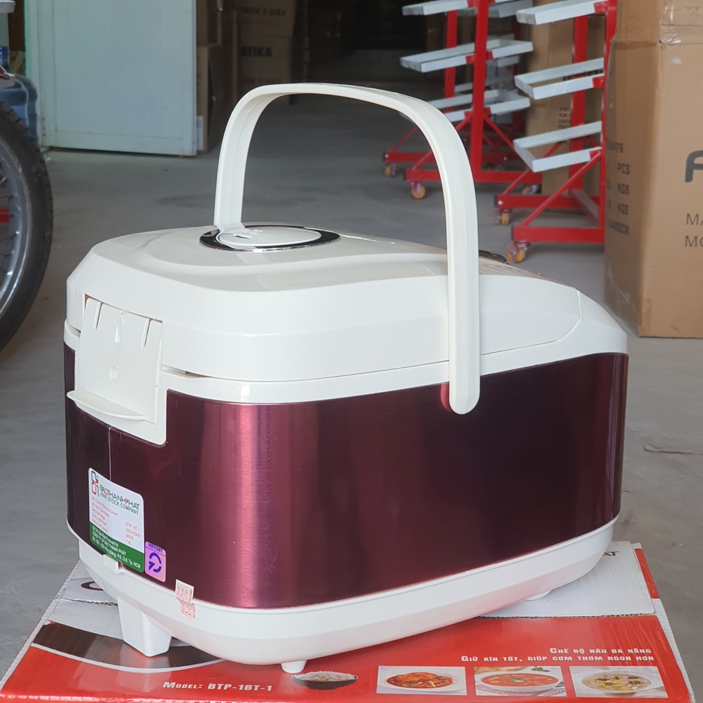 Nồi cơm điện tử 1.8L Bảo Thành Phát BTP-18T1