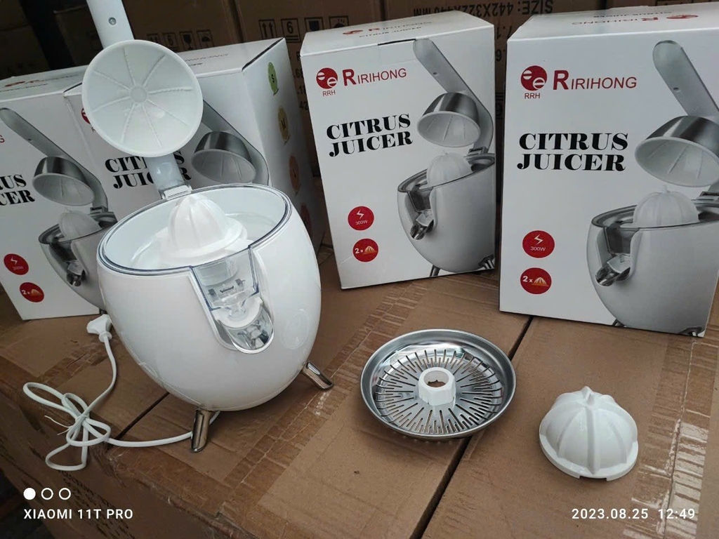 Máy vắt cam 300W Ririhong VA-6016A (1tx4)