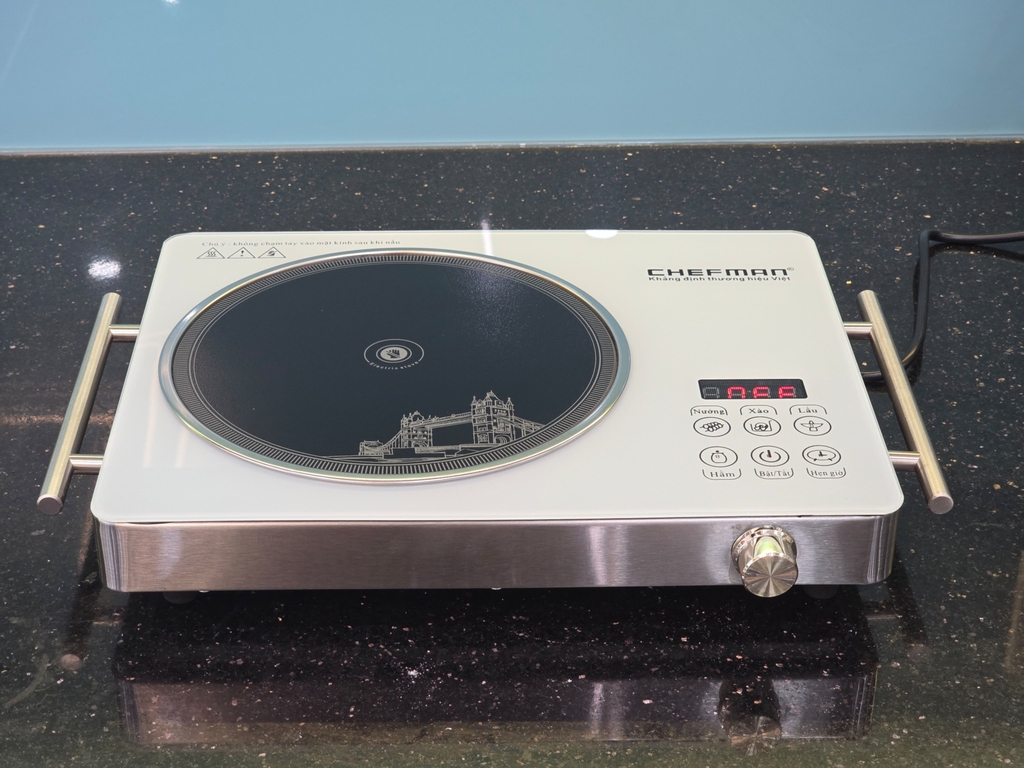 Bếp điện hồng ngoại Chefman CM-223