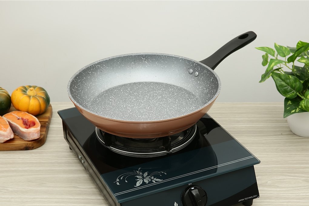 Chảo vân đá chống dính Greencook GCP221-28IH (1tx6)