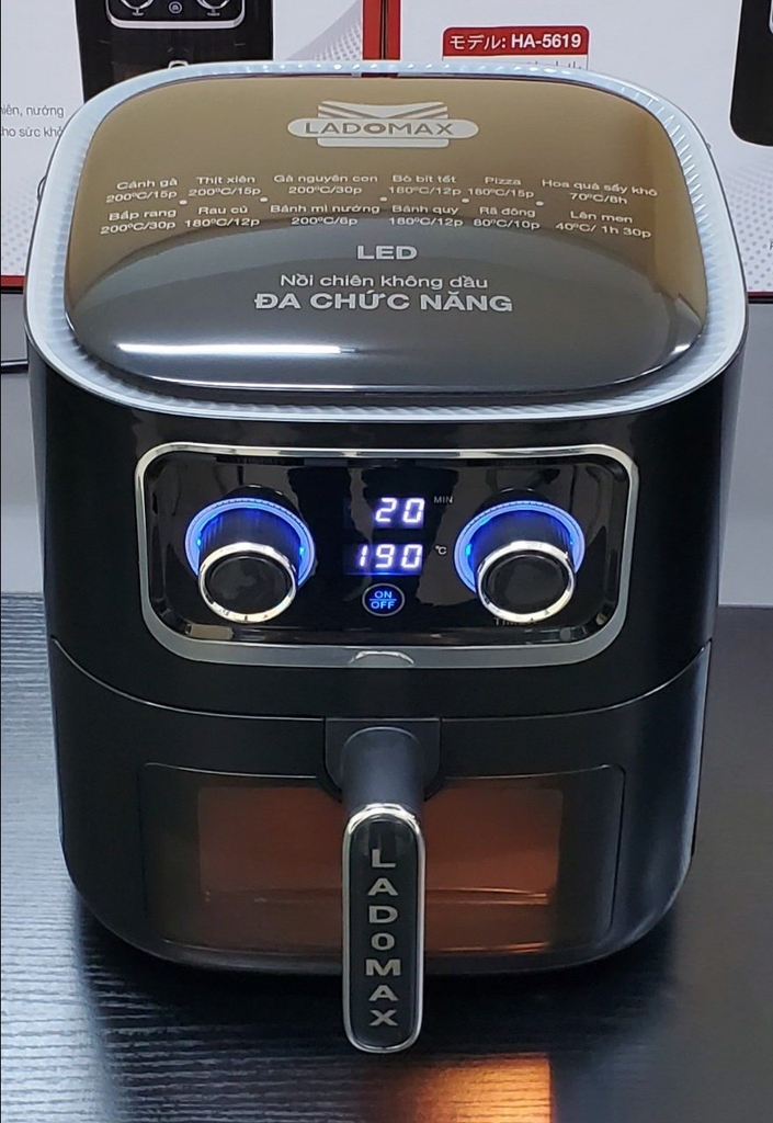 Nồi Chiên Không Dầu Led 10.5L Ladomax Ha-5610-Led (1tx4)