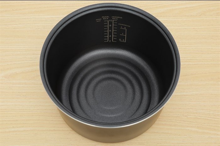 Nồi cơm cao tần cao cấp 1.8L Beko RCI80143B (1tx2)