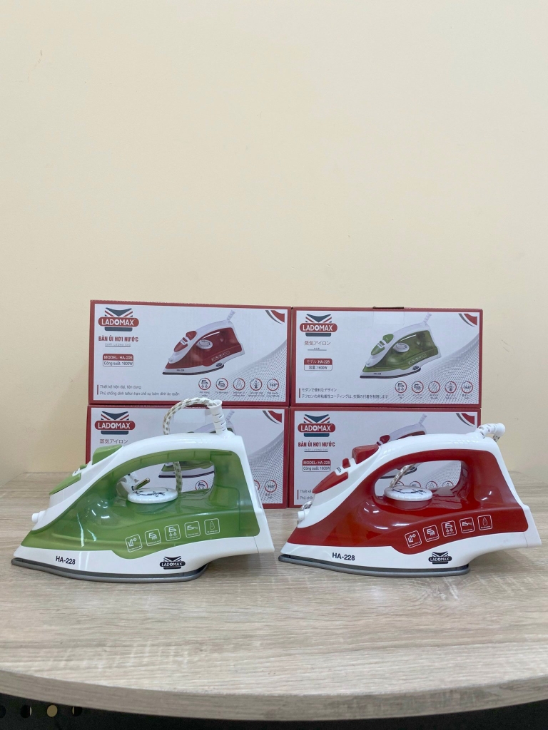 Bàn ủi hơi nước Ladomax Ha-228 (1tx24)