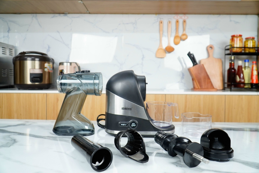 Máy ép chậm Lorente LT2099