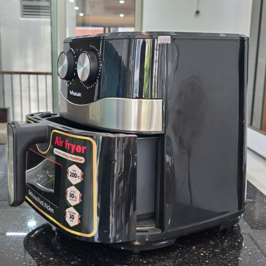 Nồi chiên không dầu 10.5L Hakari HK-101