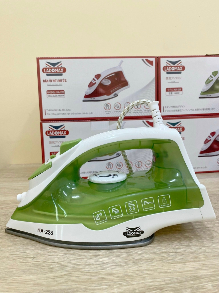 Bàn ủi hơi nước Ladomax Ha-228 (1tx24)