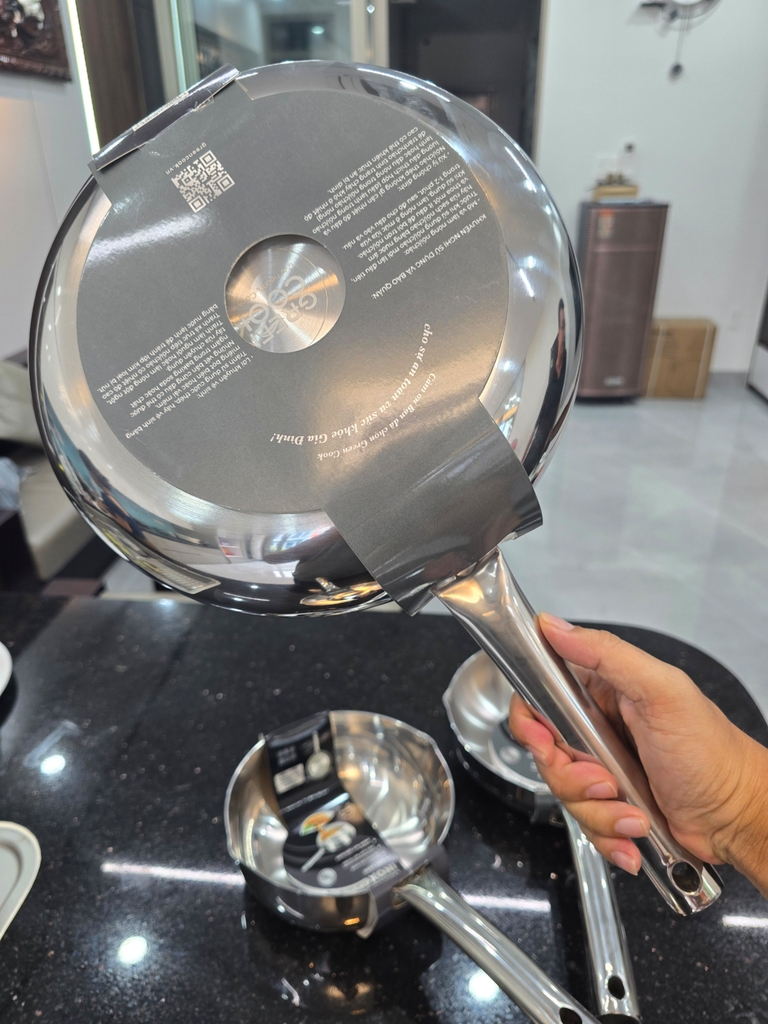 Chảo inox 3 lớp miệng rót 26cm Greencook GCP254-26IH (1tx6)