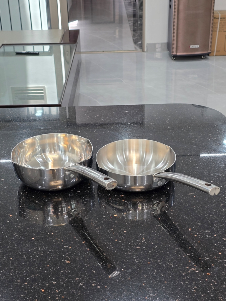 Chảo sâu inox 3 lớp miệng rót 20cm Greencook GCP255-20IH (1tx6)