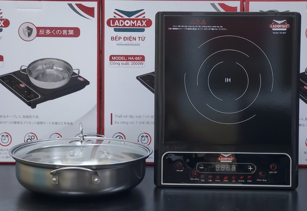 Bếp điện từ tặng lẩu Ladomax Ha-667 (1tx4)