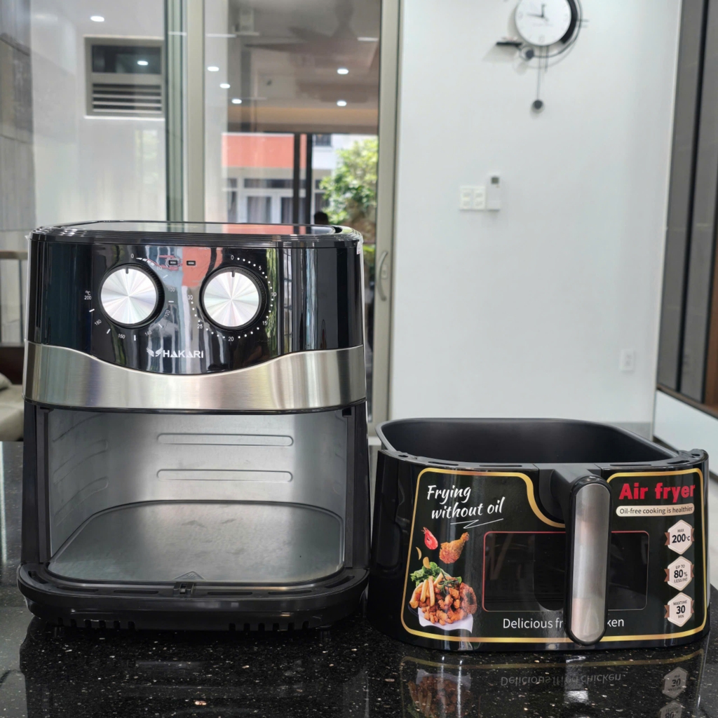 Nồi chiên không dầu 10.5L Hakari HK-101