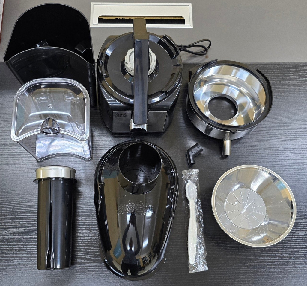 Máy ép trái cây công nghiệp Ladomax Ha-969 (1tx4)