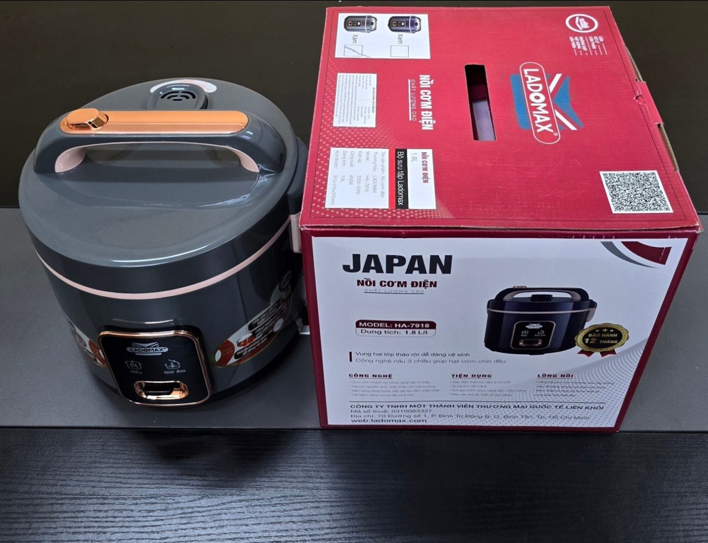 Nồi cơm điện 1.8L Ladomax Ha-7918 (1tx6)