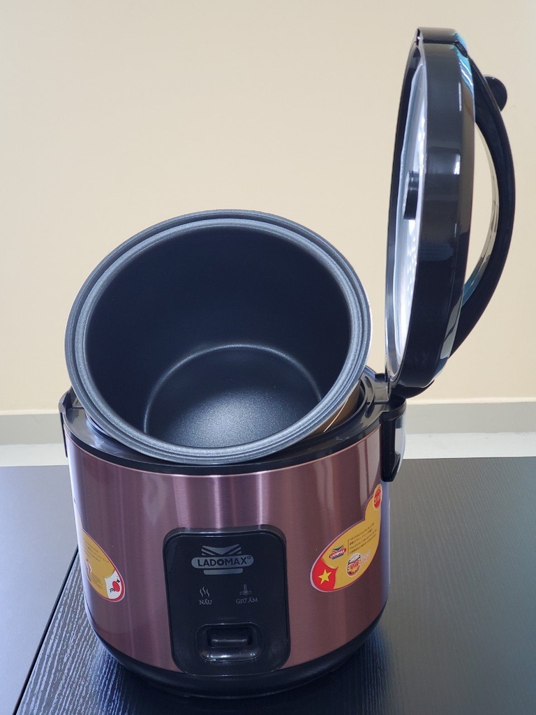 Nồi cơm điện 1.2L Ladomax Ha-7812