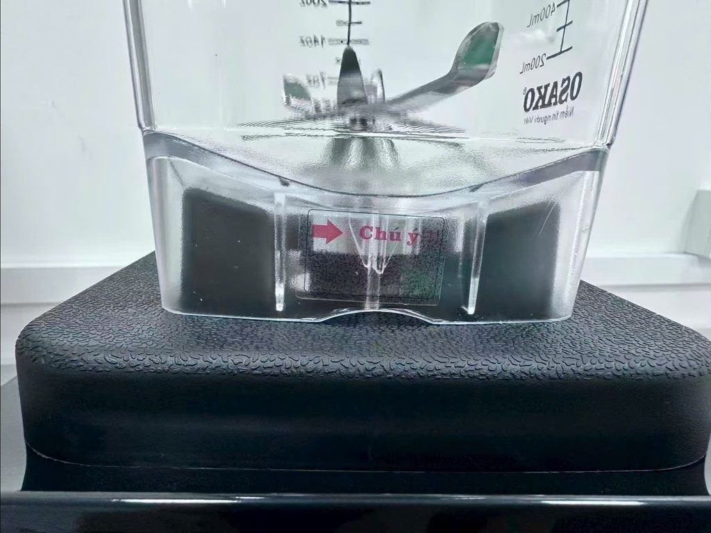 Máy xay sinh tố công nghiệp Osako DS-618 (1tx4)