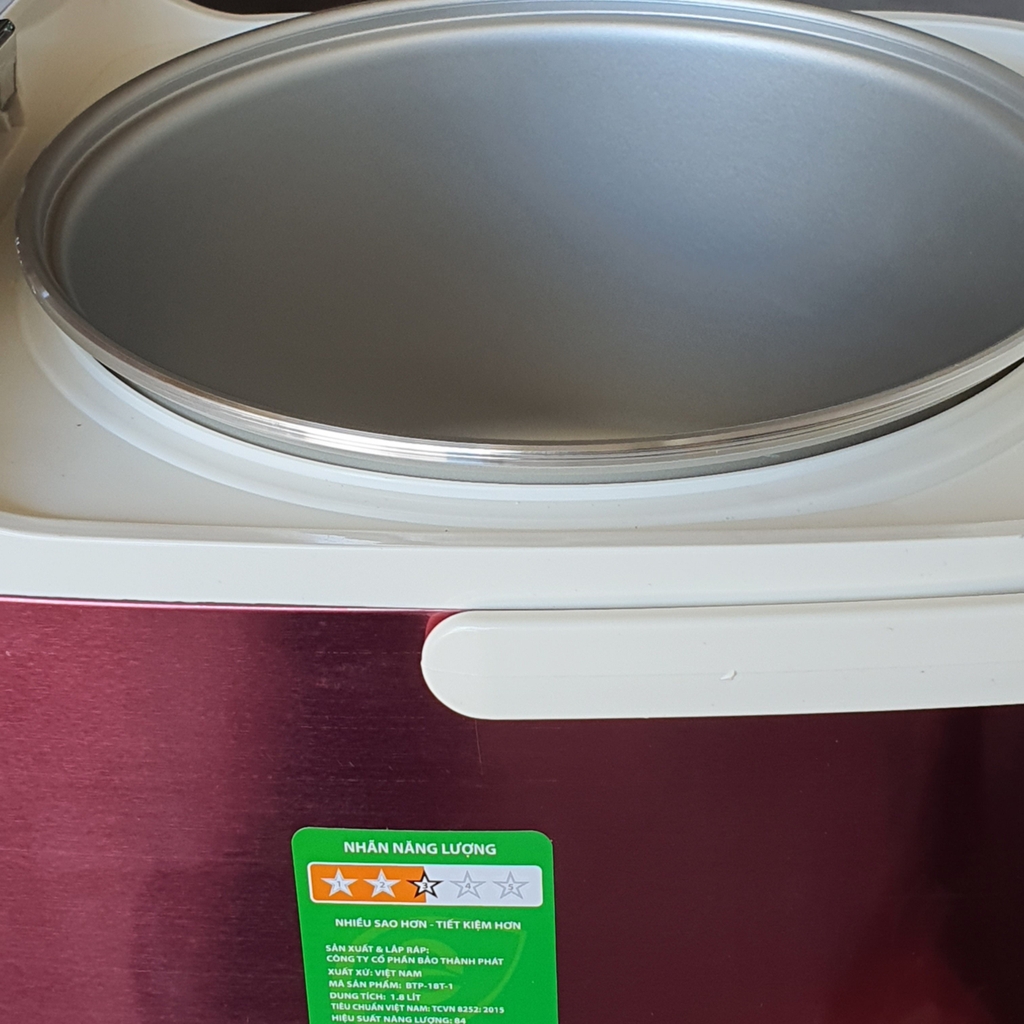 Nồi cơm điện tử 1.8L Bảo Thành Phát BTP-18T1