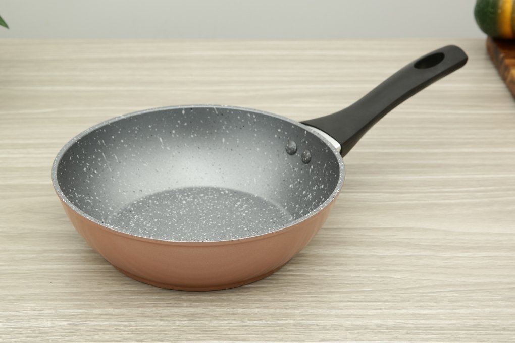 Chảo vân đá chống dính Greencook GCP221-24IH (1tx6)