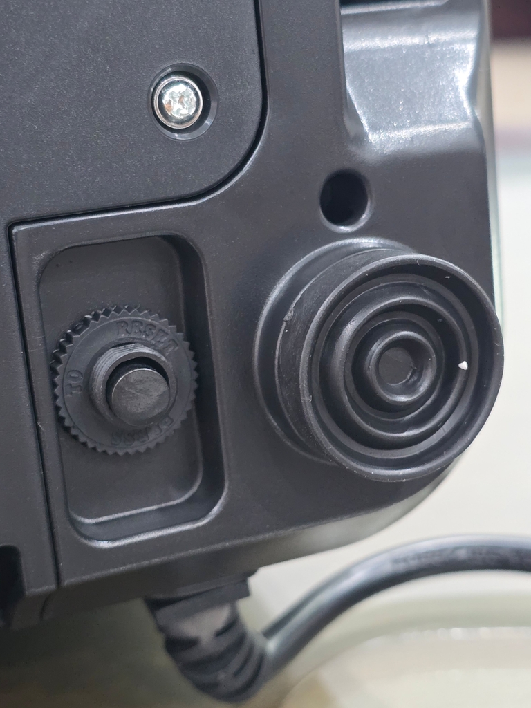 Máy xay sinh tố công nghiệp Raiden RD-628, cối 3 lít, 2680W (1tx4)