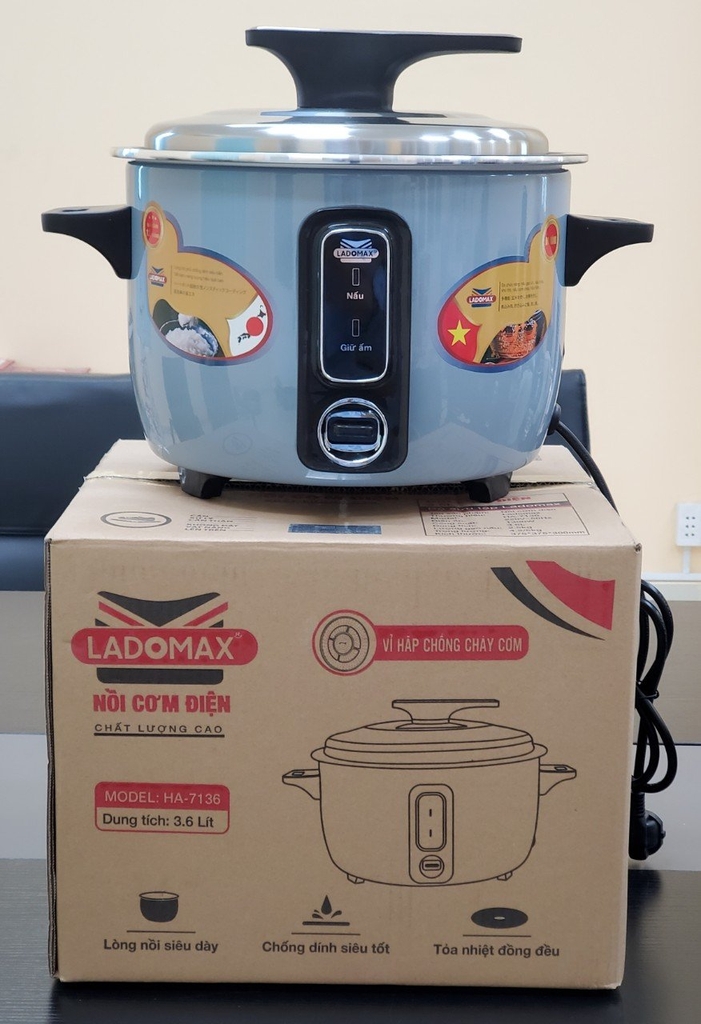 Nồi cơm điện nắp rời 3.6L Ladomax Ha-7136