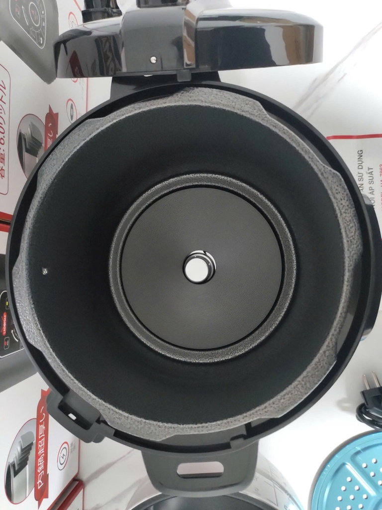 Nồi áp suất 6.0L Ladomax Ha7863 (1tx4)