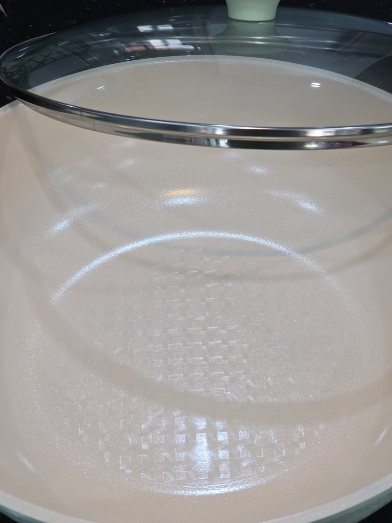 Nồi lẩu nhôm đúc 28cm Greencook GCS2410-28IH (1tx8)