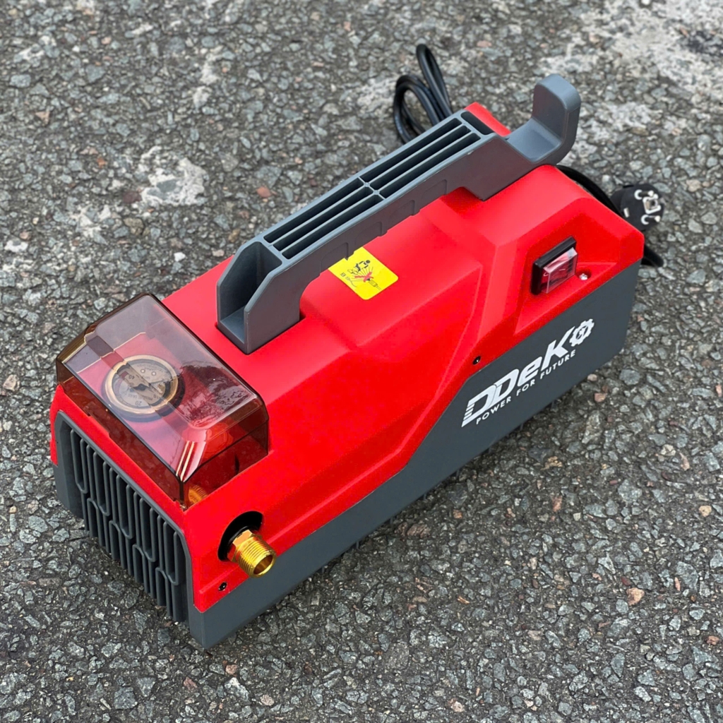 Máy rửa xe Deko DK-P3000 (1tx2)