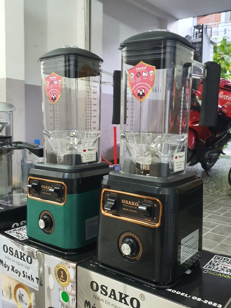 Máy sinh tố công nghiệp 2000w Osako OS-2023 (1tx4)