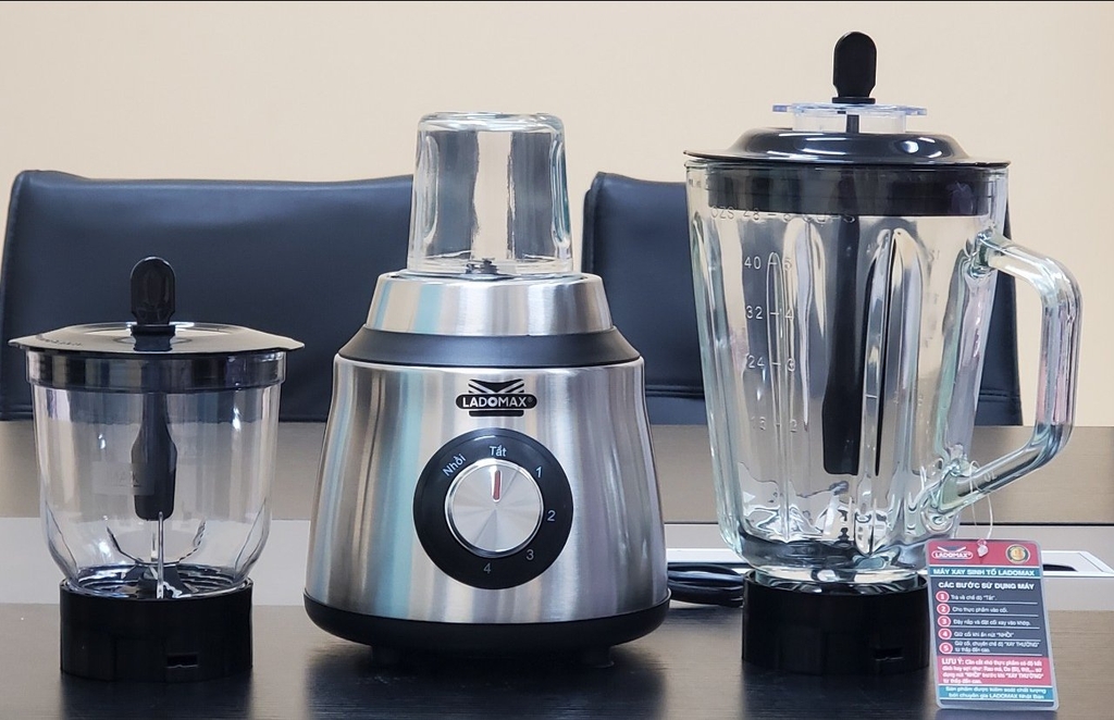Máy xay sinh tố 3 cối thủy tinh Ladomax Ha-9168-3 (1tx6)