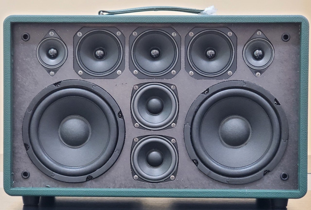 Loa xách tay bass đôi 16cm Ladomax T-216(DSP)