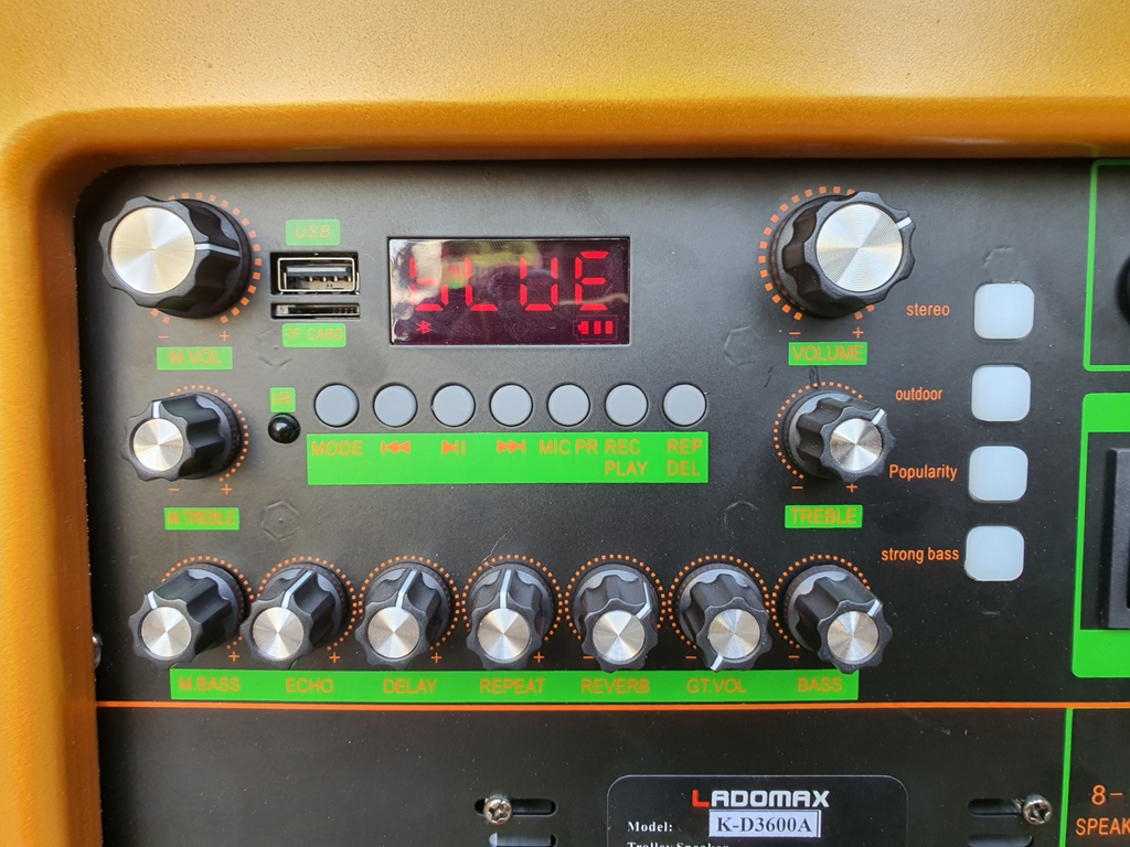 Loa kéo 4 tấc đôi Ladomax K-D3600(DSP)