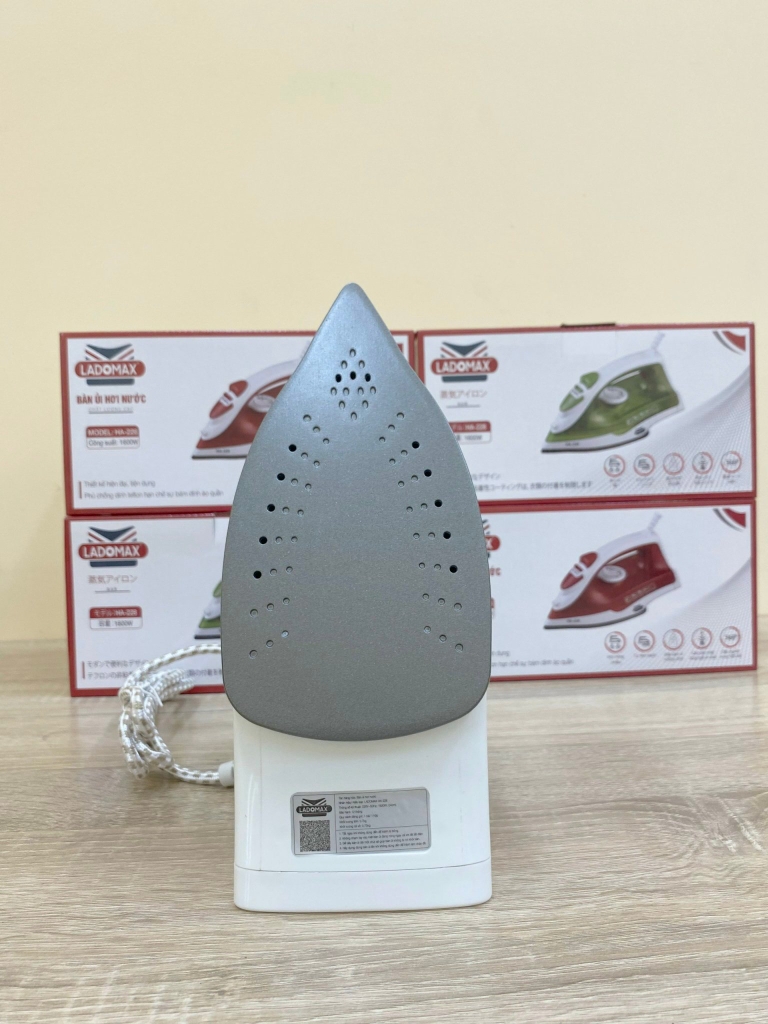 Bàn ủi hơi nước Ladomax Ha-228 (1tx24)