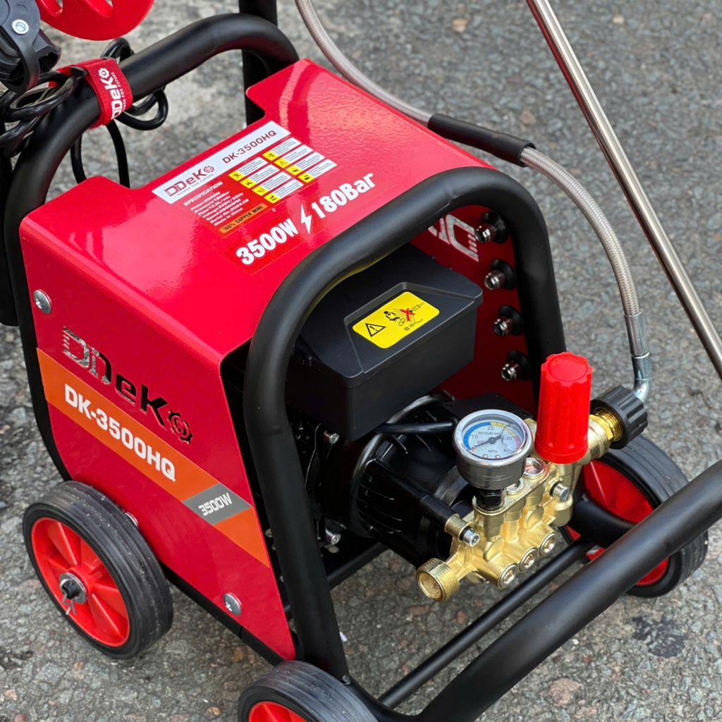 Máy rửa xe rulo Deko DK-3500HQ, 4 béc phun (1tx1)