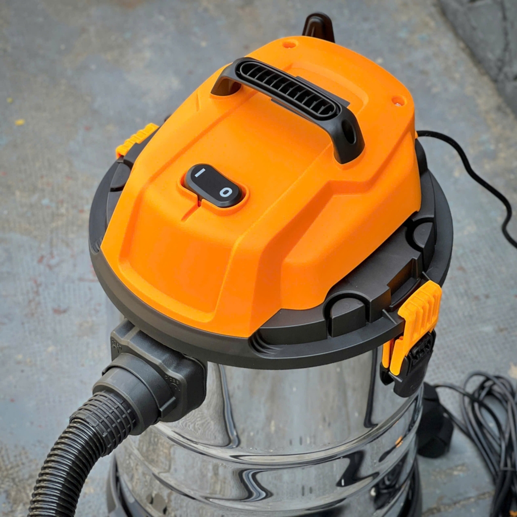 Máy hút thổi bụi khô ướt 30L CooFix CF-VC001B