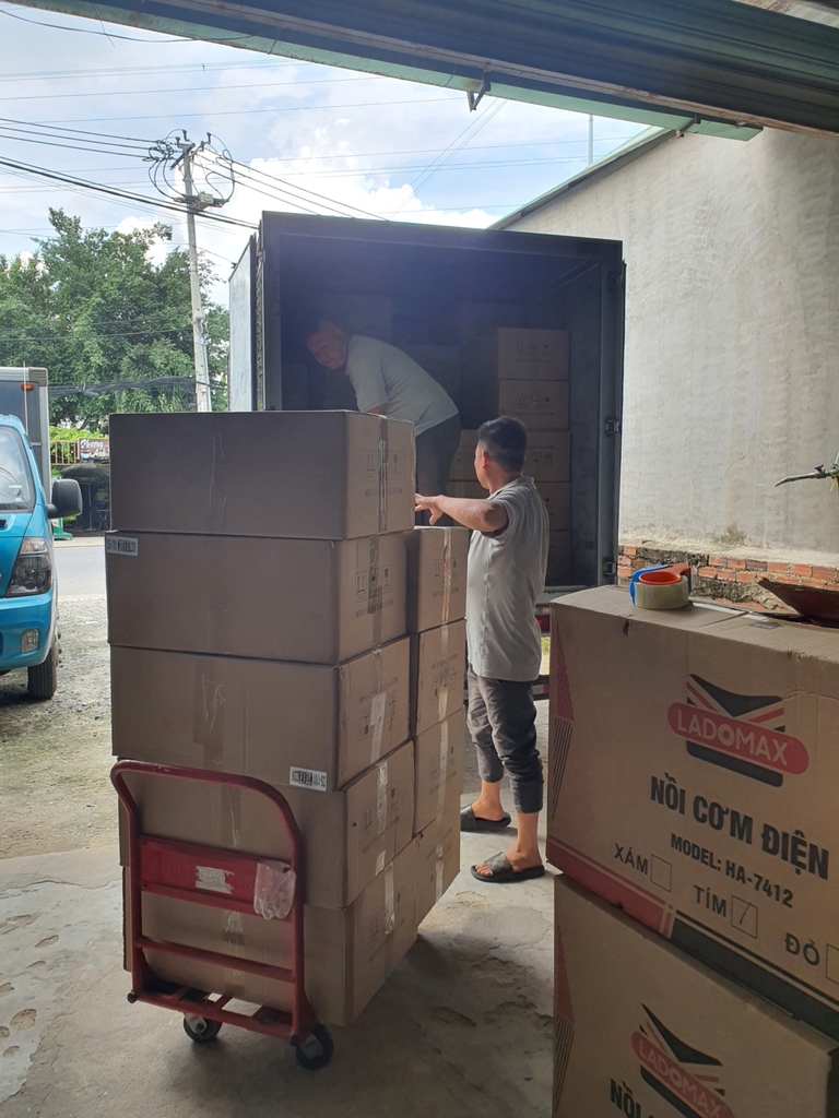 Máy làm bánh đồng xu khuôn 4 bánh loại 1