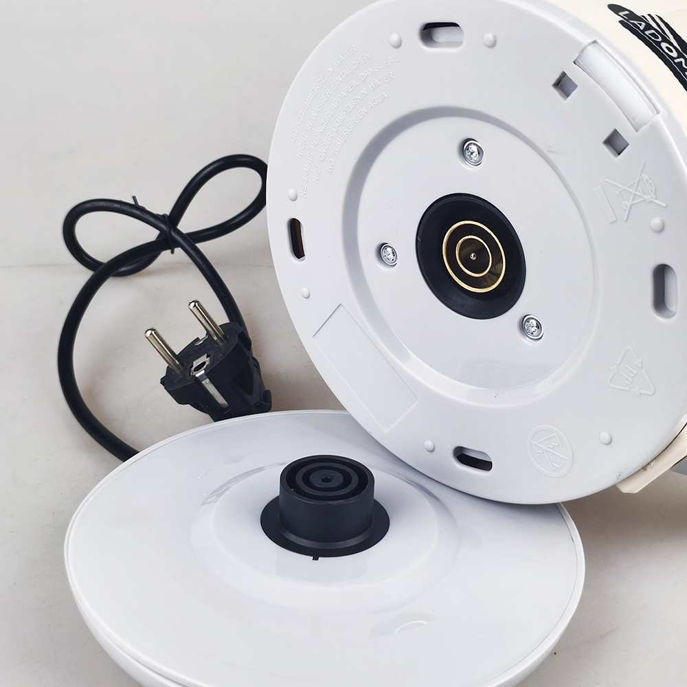 Ấm đun siêu tốc 2 lớp 2.3L Ladomax Ha-886