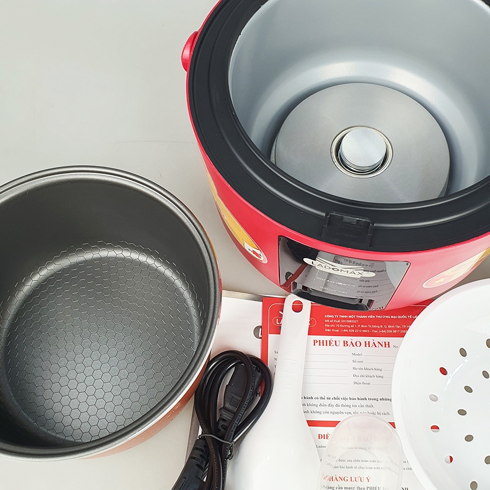 Nồi cơm điện 1.2L Ladomax Ha-712 (1tx4)