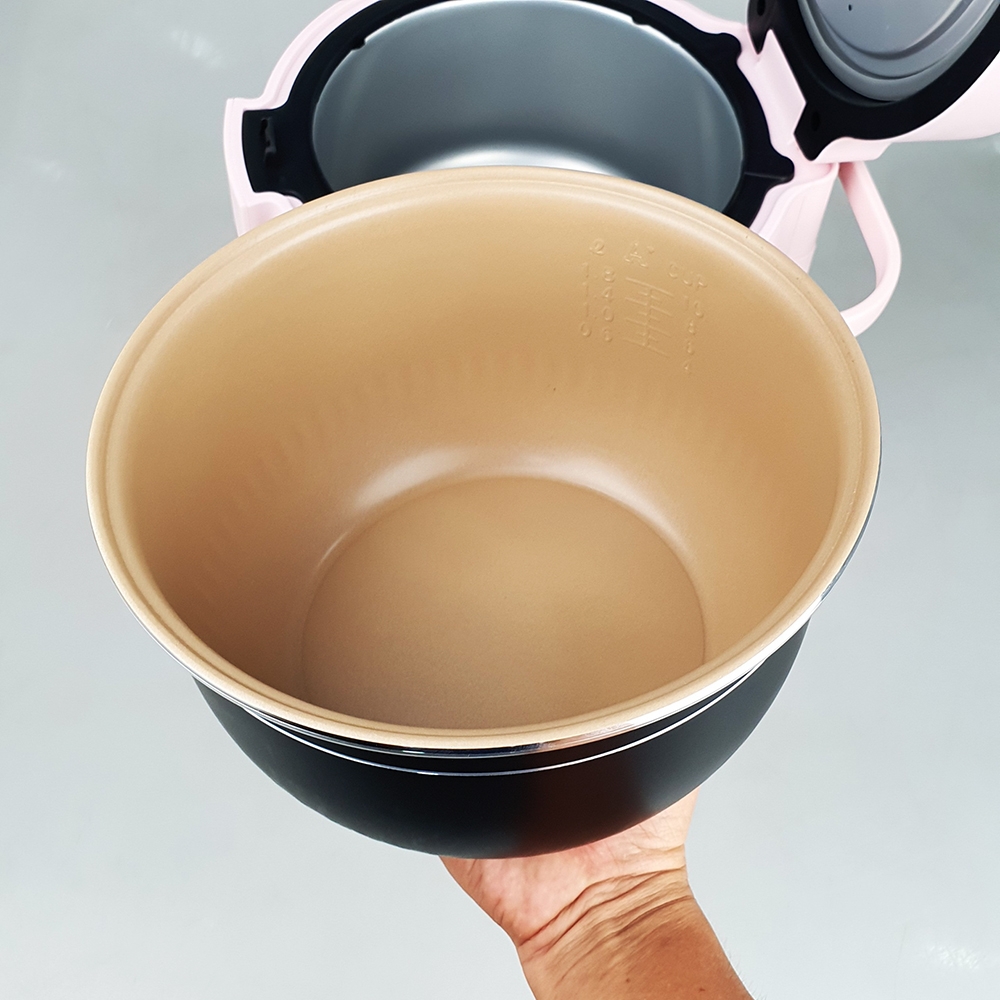 Nồi cơm điện 1.8L Ladomax Ha-718 (1tx4)