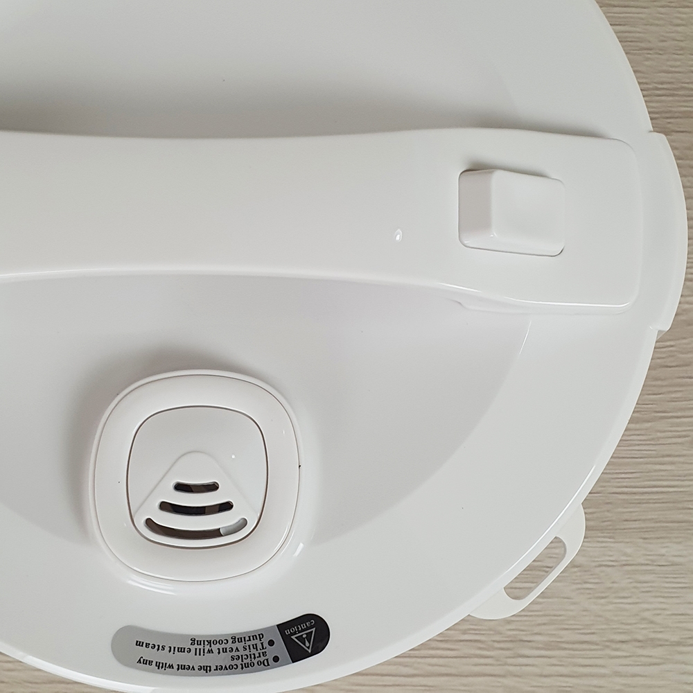 Nồi cơm điện 1.2L Fujika FJ-NC1208 (1tx9)