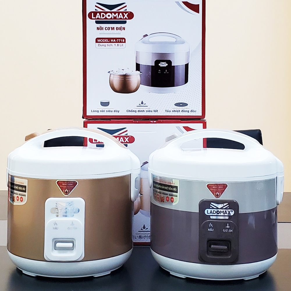 Nồi cơm điện 1.8L Ladomax Ha-7718 (1tx6)